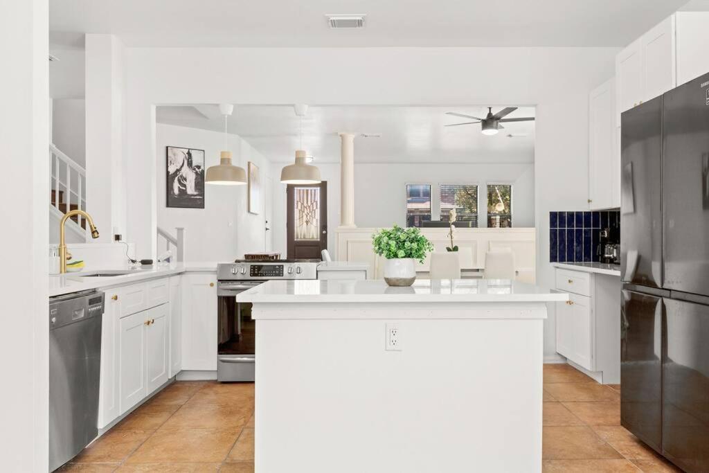 5 Bedrooms With Chefs Kitchen 2 Masters Room And Game Lounge San Antonio Exterior photo